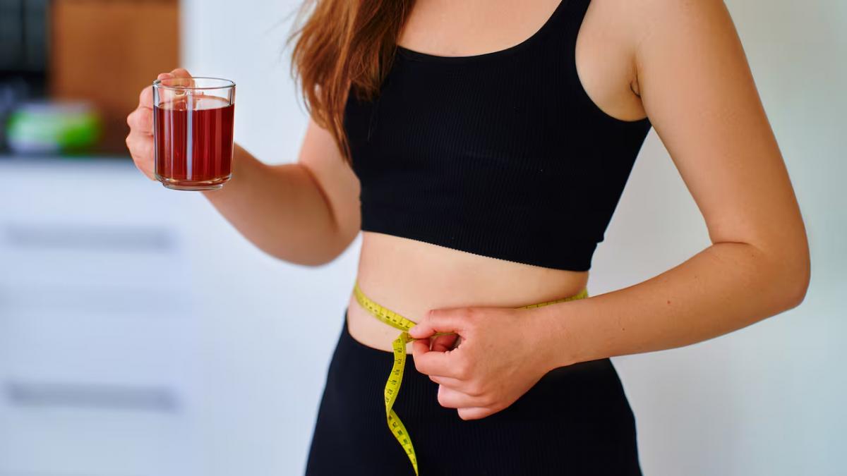 Es importante realizar una dieta sana que se adapte a tu propio estilo de vida acompañado de un profesional.