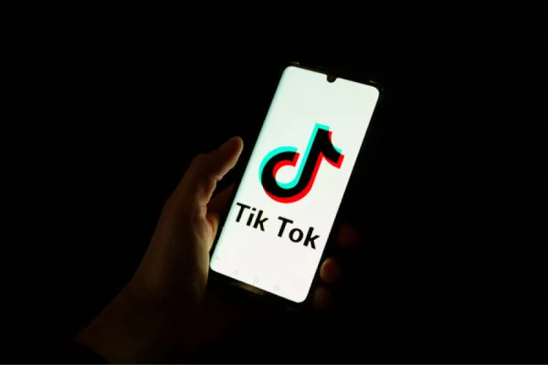 ¿Chau TikTok? Creadores y empresarios aguardan la decisión de la Corte Suprema de EE.UU.