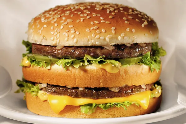 Índice Big Mac: Argentina tiene el segundo combo más caro del mundo