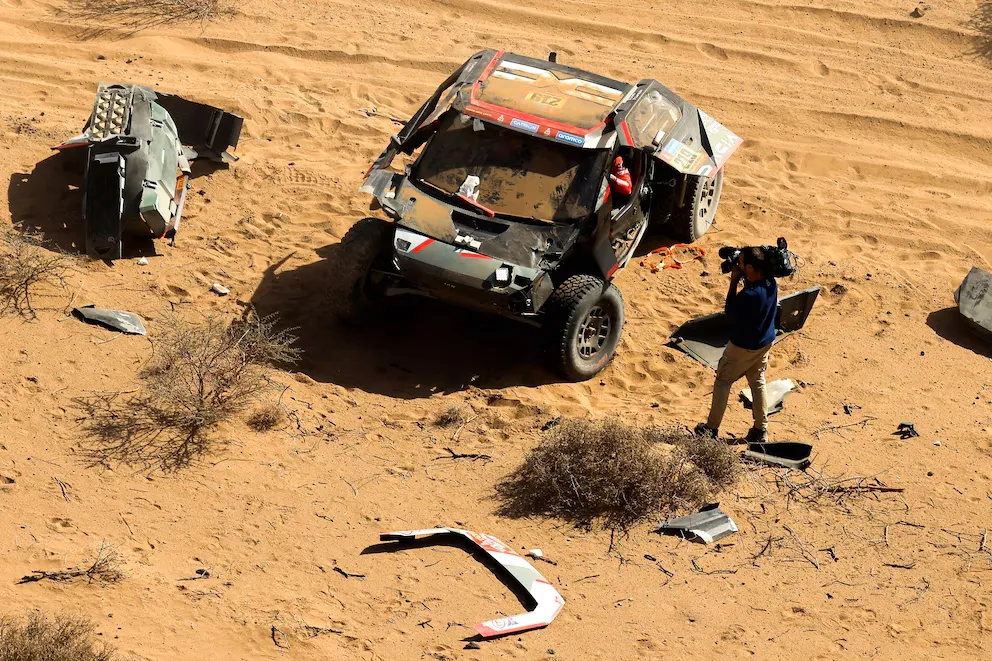 IMPACTANTE. Así quedó el vehículo de Loeb luego del accidente.