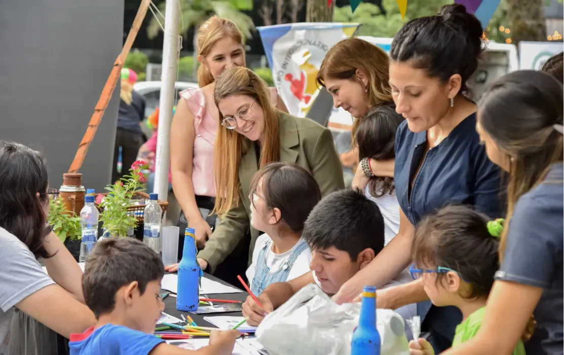 Los niños de Tucumán podrán disfrutar de diversas actividades recreativas en los parques y plazas de la ciudad.