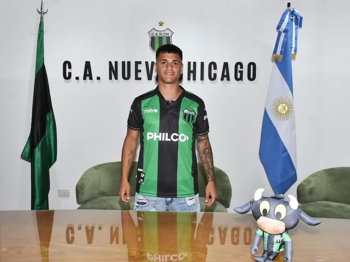 Tomás Orqueida fue fichado por Nueva Chicago. 