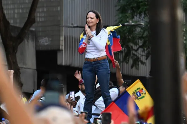 Quién es Corina Machado, la mujer detenida por liderar la marcha contra Maduro en Venezuela