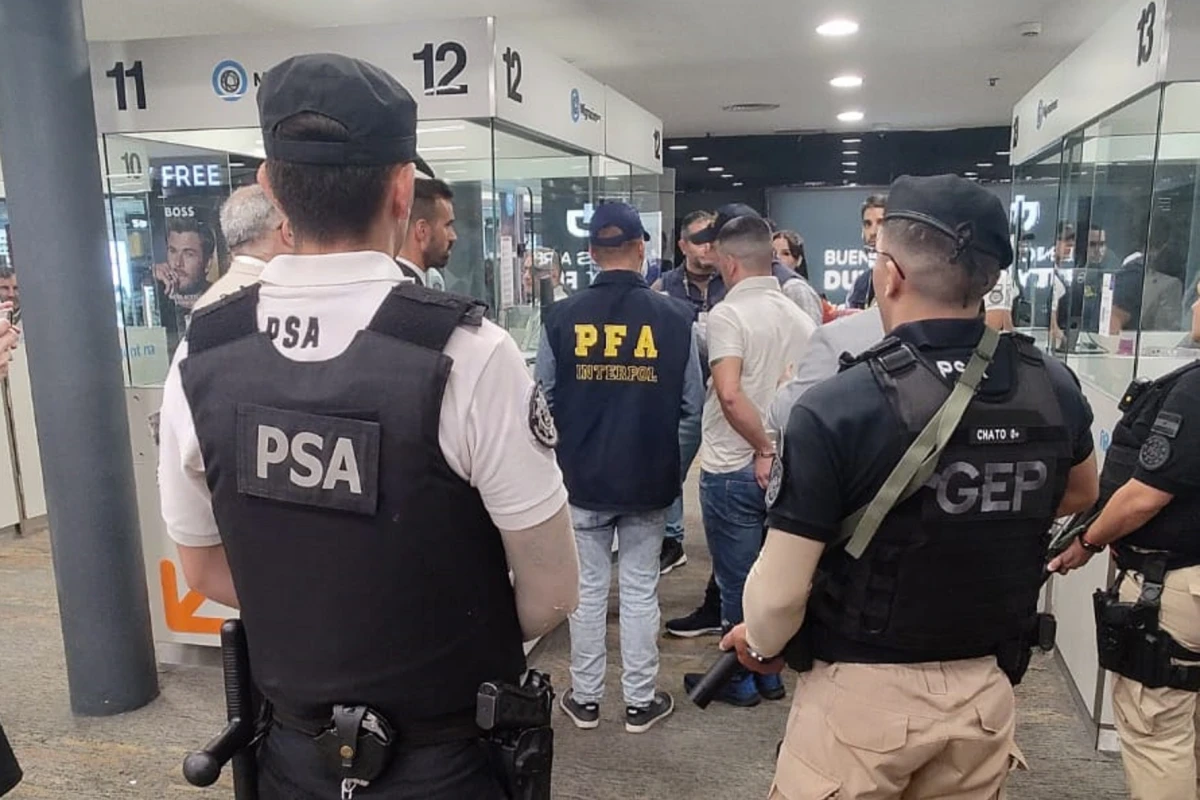 Operativo de extradición. PSA