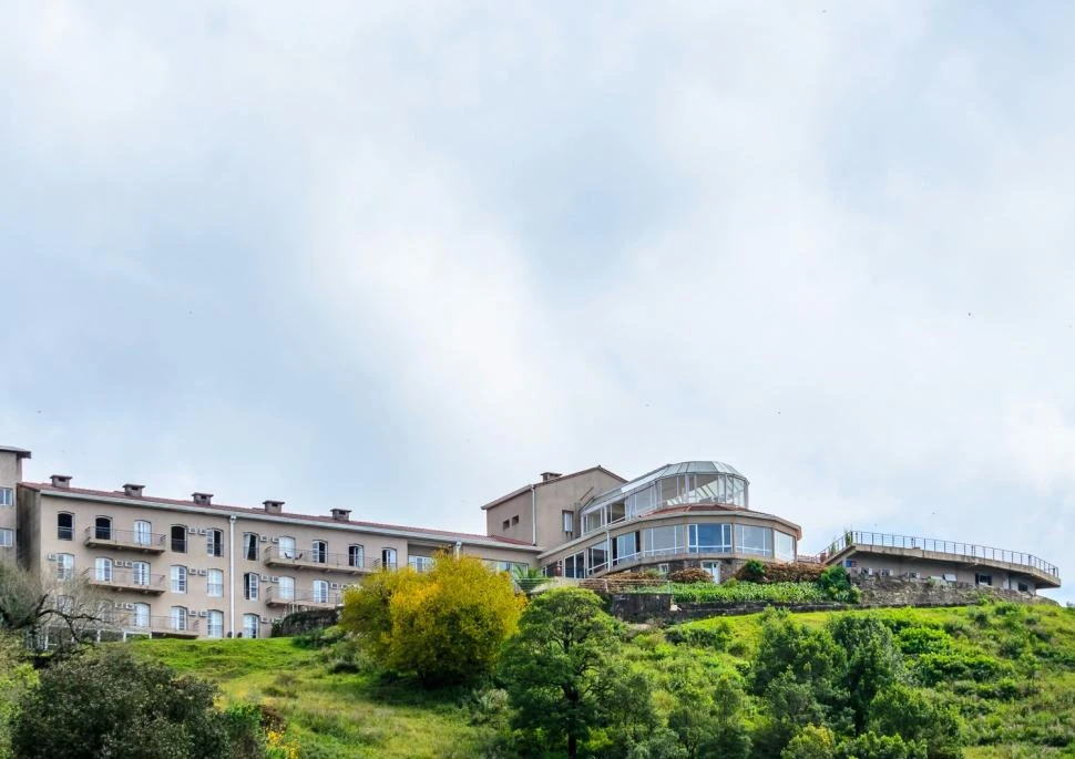 Hotel Sol San Javier: desconectate y descansá, con toda una ciudad a tus pies