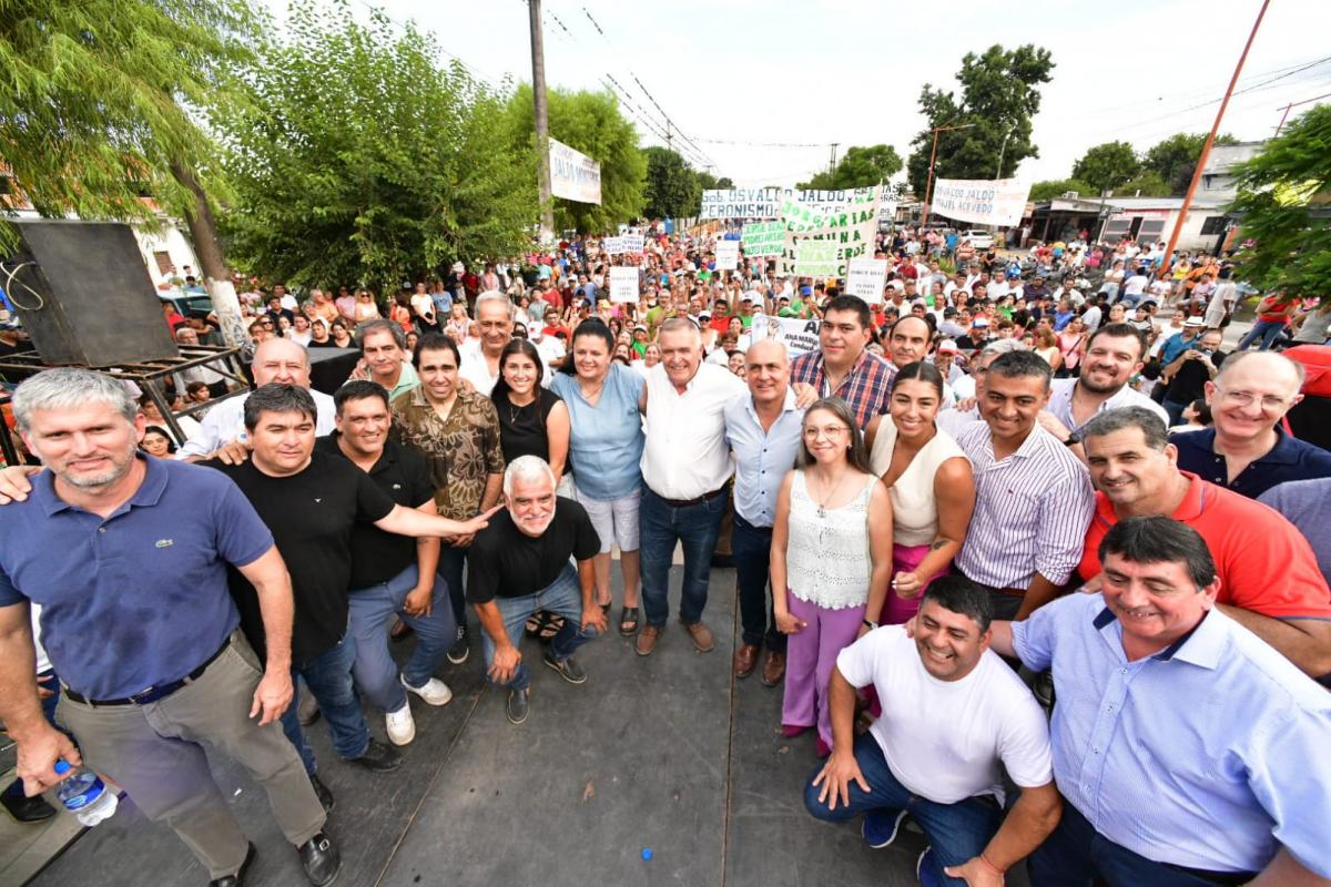 Concepción: Jaldo recorrió las obras que se realizan sobre la ruta provincial 329