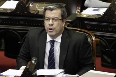 Kirchneristas y macristas, con dudas por el futuro de las PASO