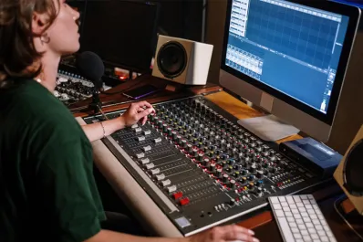 El sonido como carrera: la nueva ruta laboral que eligen cada vez más jóvenes