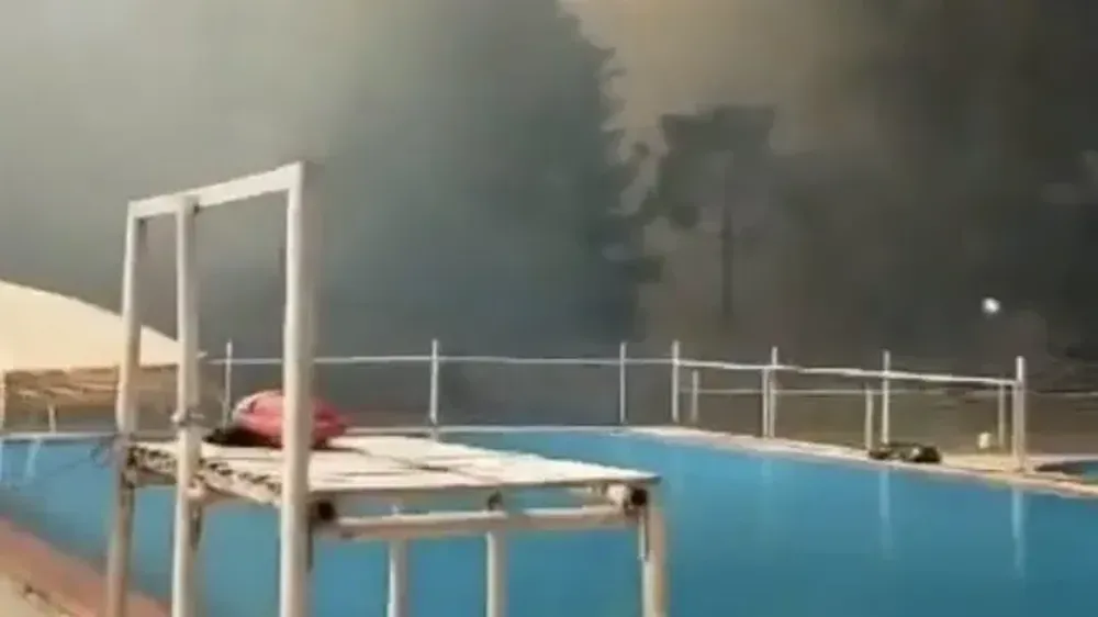 Susto en una colonia de vacaciones: debieron evacuar a los niños por un incendio forestal