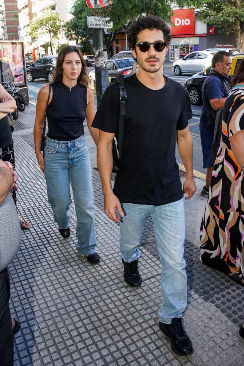 El Chino Darín junto a su hermana Clara.