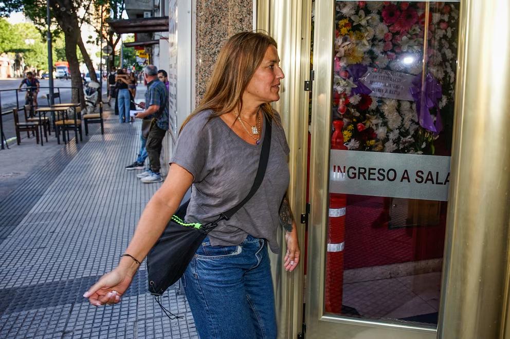 Maju Lozano asistió al velatorio de Alejandra Darín.