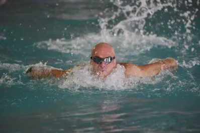 Sufrió una arritmia, empezó a hacer deporte para bajar de peso, ganó los 602K y ahora quiere cruzar el Río de La Plata