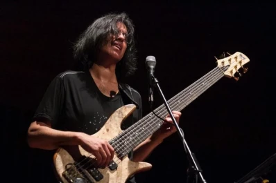 Marcelo Torres vuelve para cantar su “Vives en mí”