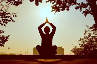 Cómo la Meditación Trascendental mejora tu bienestar, según un estudio