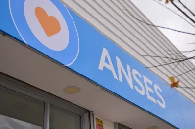 Cuánto se cobrará por AUH en febrero con el aumento confirmado