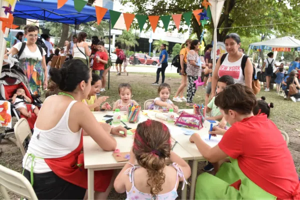 Vacaciones en familia: actividades gratuitas y al aire libre para divertir a los niños