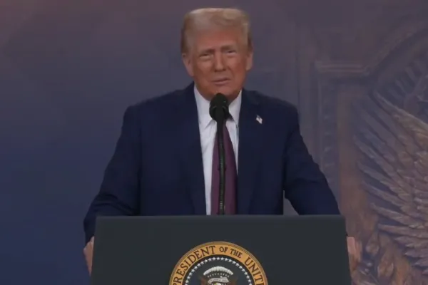 La advertencia de Donald Trump a los empresarios: Fabriquen en EEUU o paguen aranceles