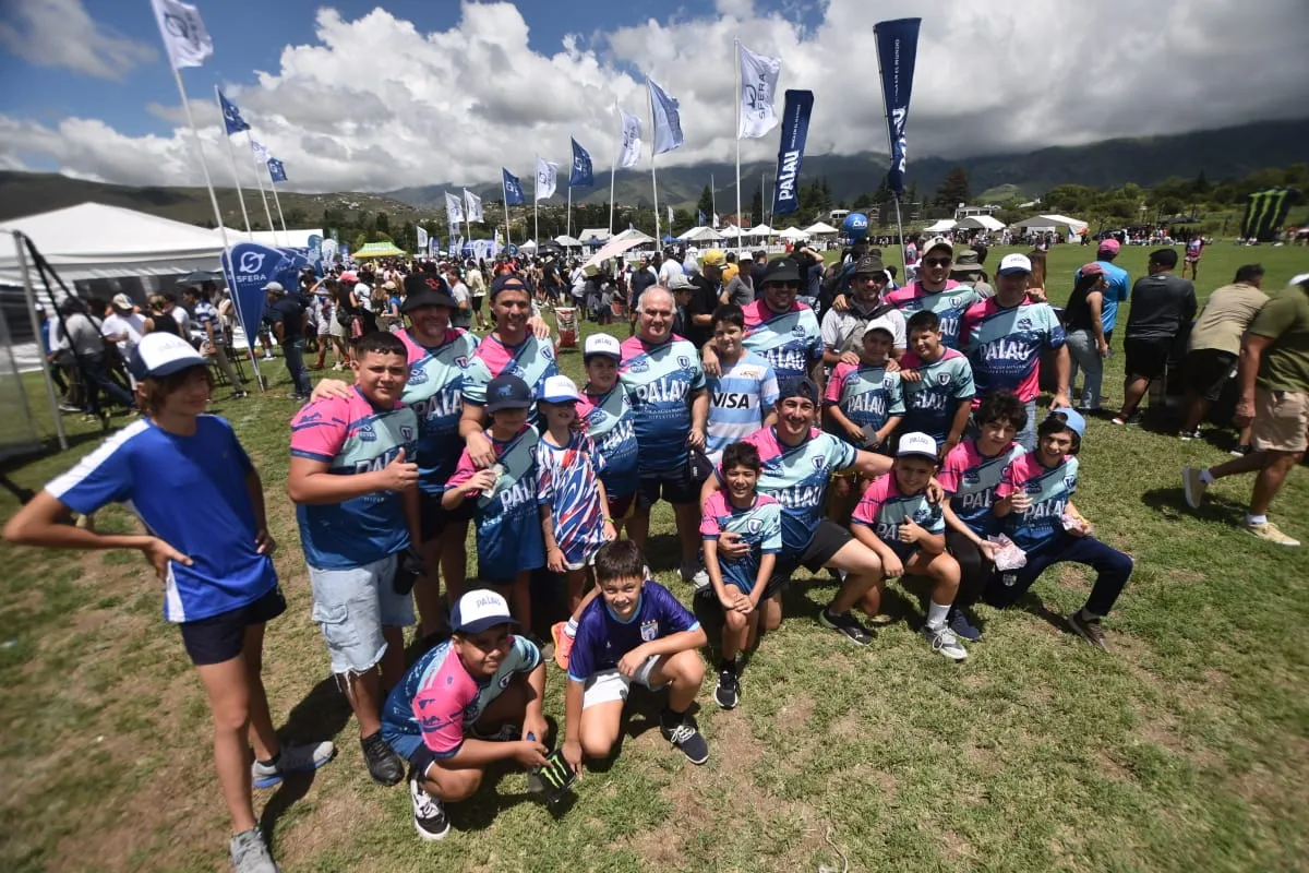 Padres, hijos y jugadores se reúnen en el Seven de Tafí del Valle para vivir una fiesta de rugby