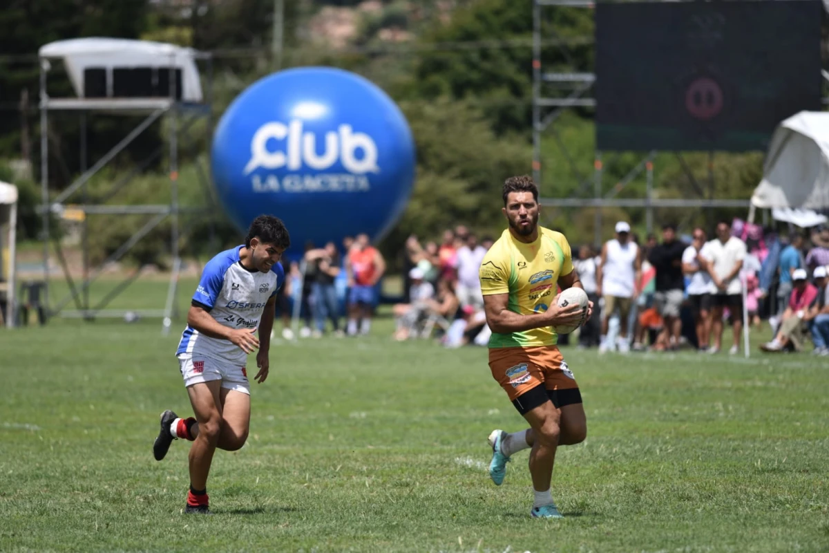 El primer semifinalista de Copa de Oro: Turismo Tafí Viejo. 