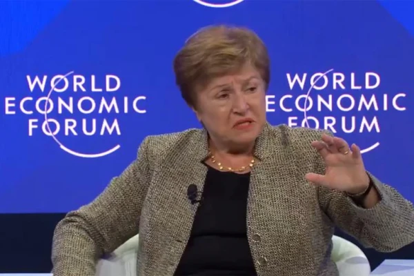 Georgieva aconsejó a los dirigentes europeos que aprendan de Estados Unidos