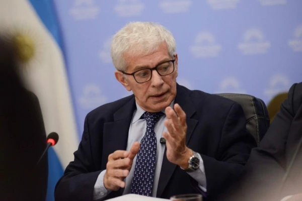 El Gobierno busca quitar el femicidio del Código Penal: “Ninguna vida vale más que la otra”