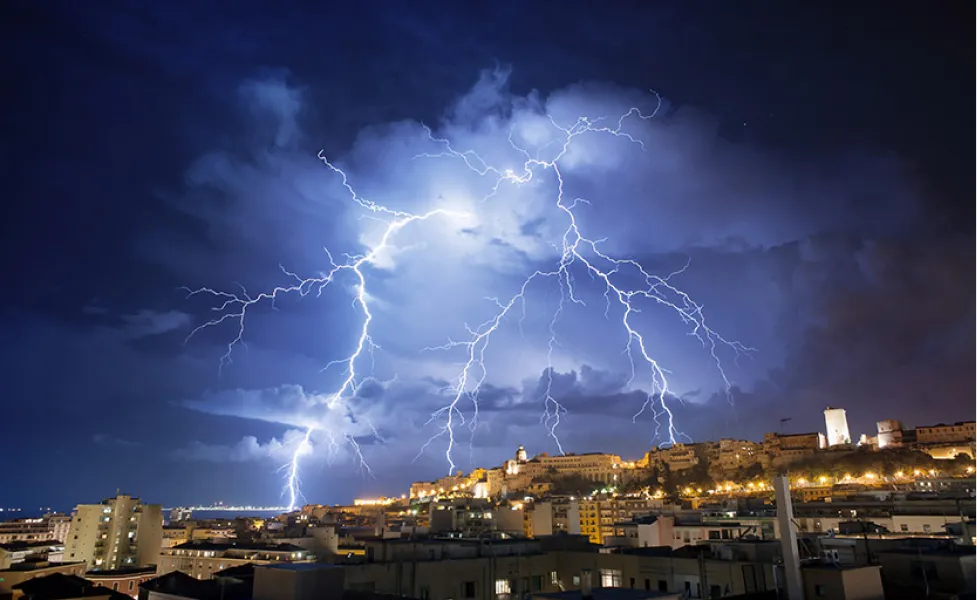 Alerta amarilla por tormentas en 15 provincias: ¿hasta cuándo lloverá?