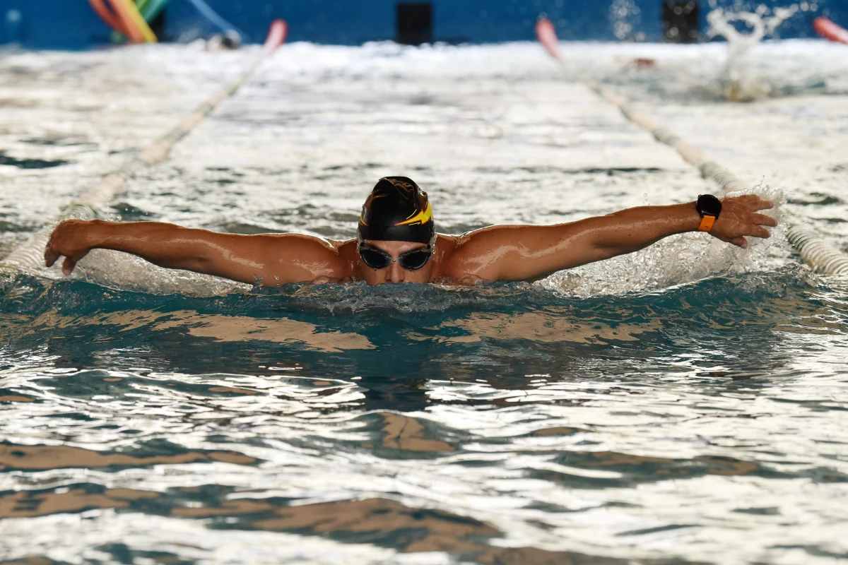 Desde Famaillá, su historia refleja esfuerzo y dedicación: tras superar la osteocondritis, enfrentará uno de los mayores desafíos en aguas abiertas.