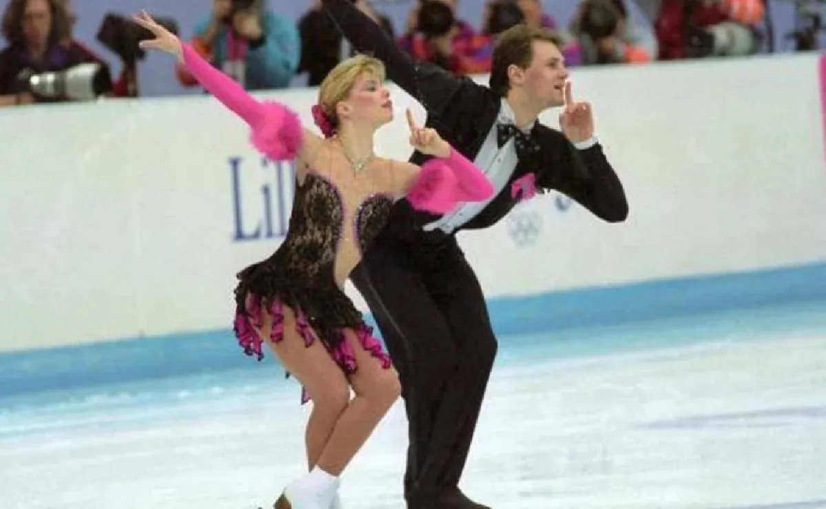 Quiénes eran Evgenia Shishkova y Vadim Naumov, las estrellas del patinaje que iban a bordo del avión que se estrelló en Washington