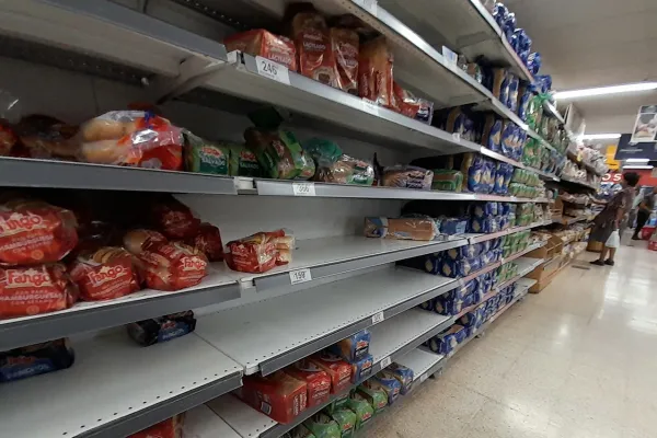 El Gobierno desreguló la importación de alimentos para bajar la inflación: ¿Qué pasará con la industria nacional?