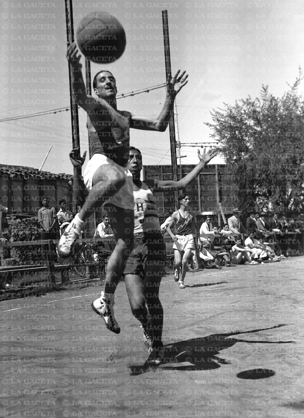 Recuerdos fotográficos: Fariñas, Godoy y la pelota naranja, en el 36