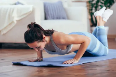 ¿En qué consiste el método 3x10x3 para ganar músculo en los brazos?