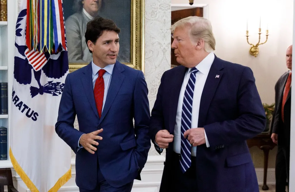 Trudeau anunció que Trump suspendió los aranceles del 25% a Canadá por 30 días