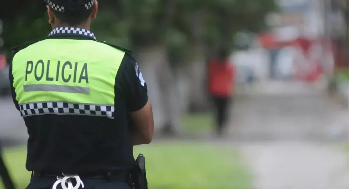 Secuestraron 100 ravioles de cocaína y detuvieron a un dealer en El Colmenar