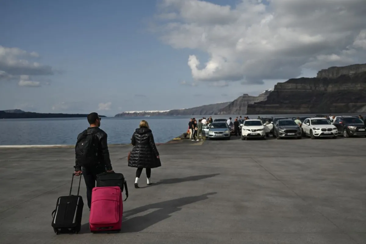 Grecia: más de 7.000 evacuados por los terremotos y el temor de una erupción volcánica