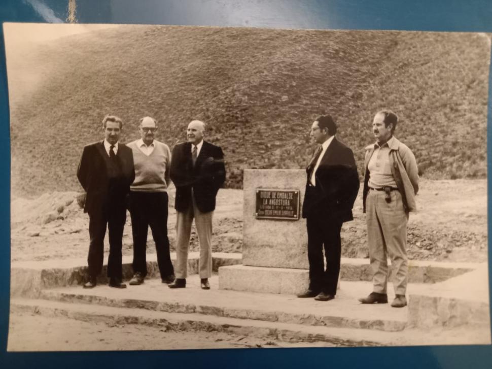 REGISTRO EN EL VALLE. La foto es de 1973, previa al inicio del trabajo.  LA GACETA/ARCHIVO   