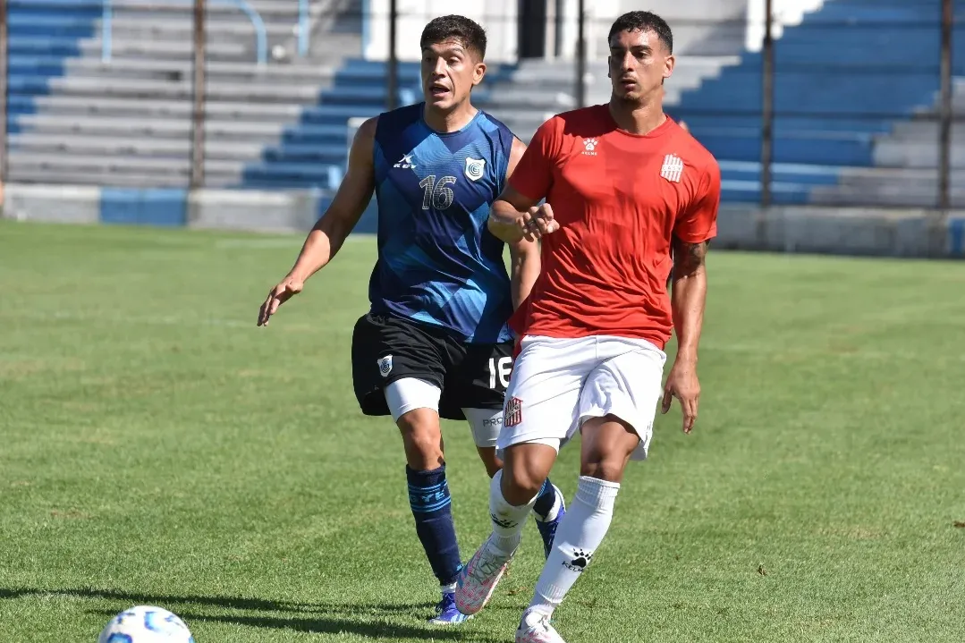 EN ACCIÓN. Federico Murillo disputó el último amistoso de pretemporada contra Gimnasia de Jujuy.