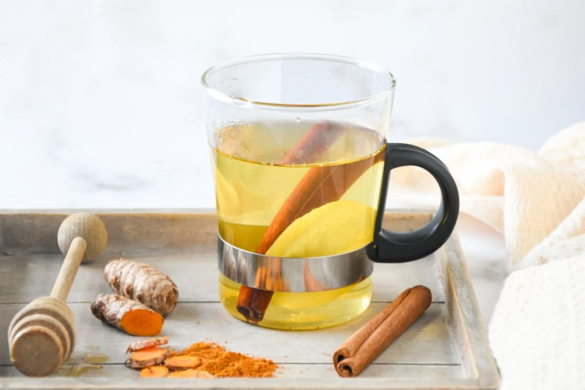 Los efectos de la infusión de cúrcuma en el cuerpo.