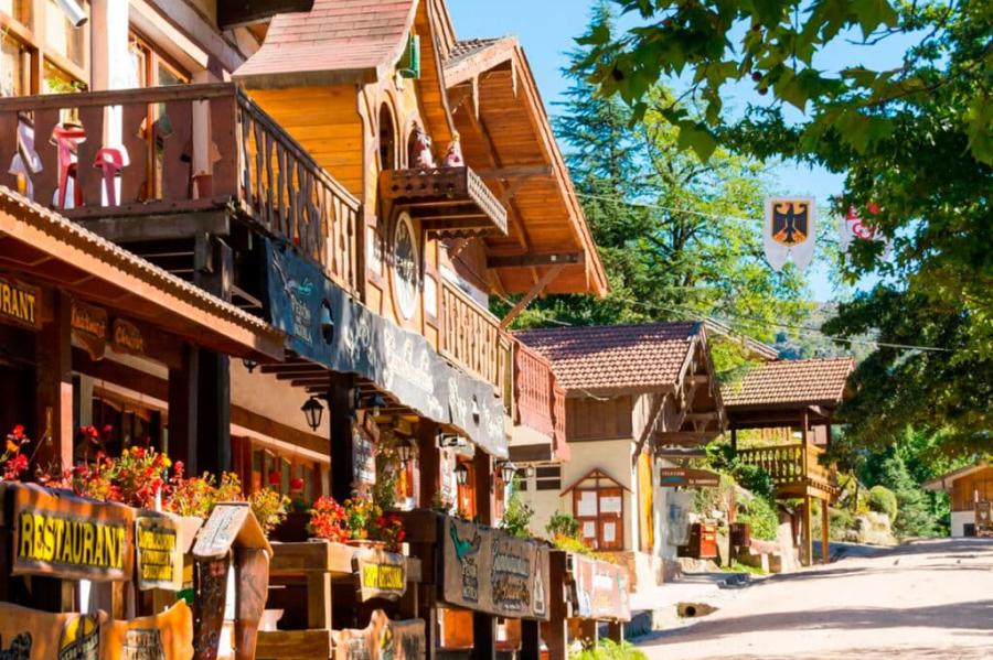 EL PUEBLO DE LAS SIERRAS. La Cumbrecita combina tradiciones locales con alemanas y austríacas. / TRIPIN