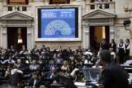 PASO en jaque: el oficialismo argumenta ahorro, la oposición denuncia maniobra
