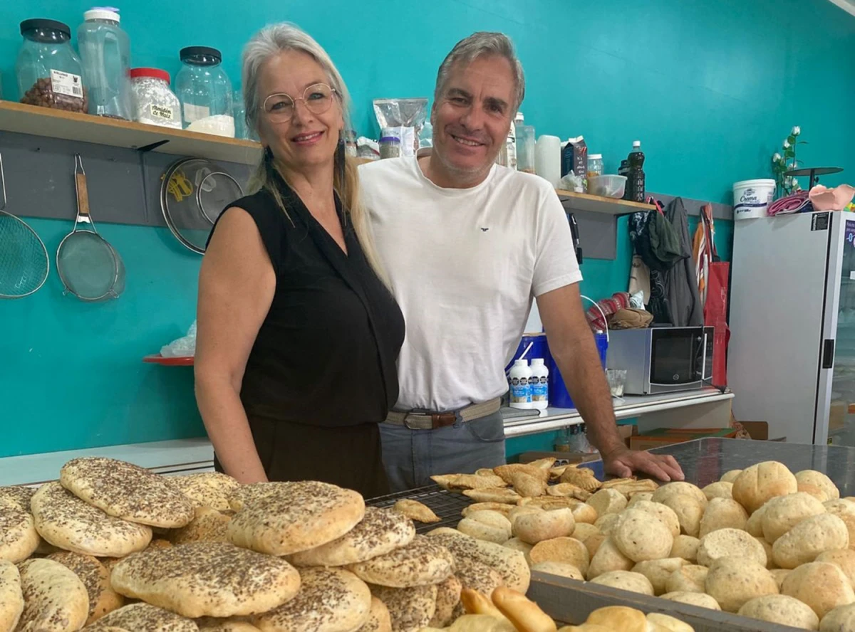 PRODUCCIÓN PROPIA. La pareja, que lleva más de 30 años junta, le aporta cariño a todos sus productos. 