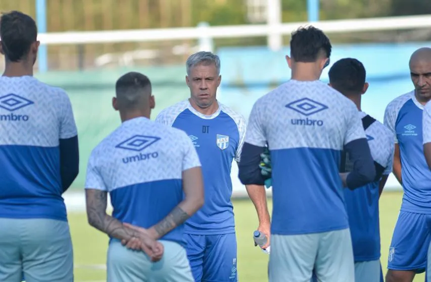 MANOS A LA OBRA. Pusineri ya dirigió su primera práctica y está enfocado en que Atlético deje atrás la mala racha.