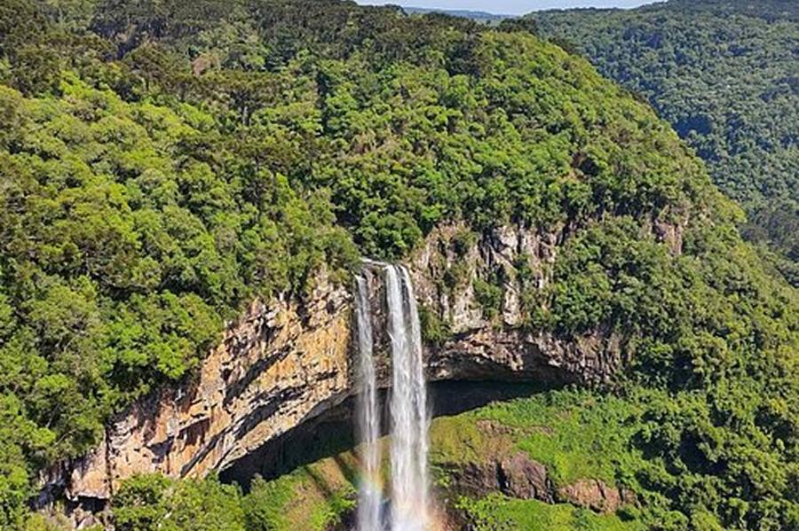 LA ATRACCIÓN PRINCIPAL. La cascada de Canela se encentra en el Parque del Caracol. / TRIPADVISOR