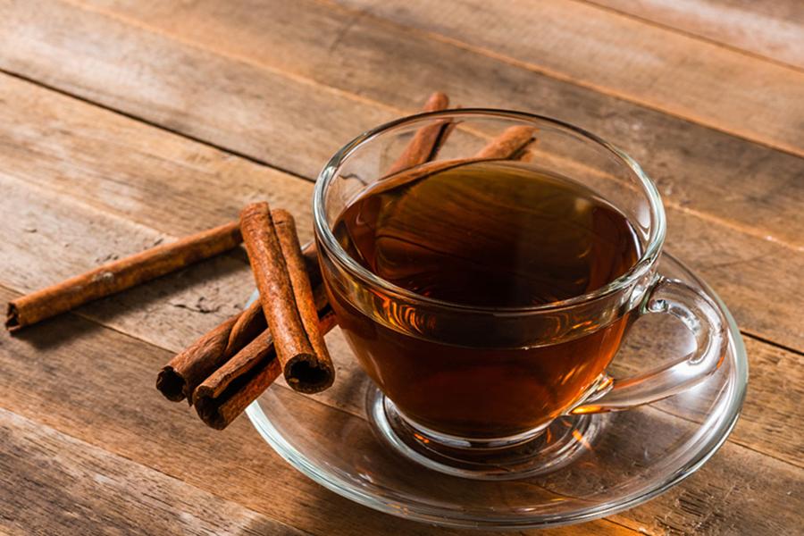 El té de canela tiene múltiples beneficios para la salud