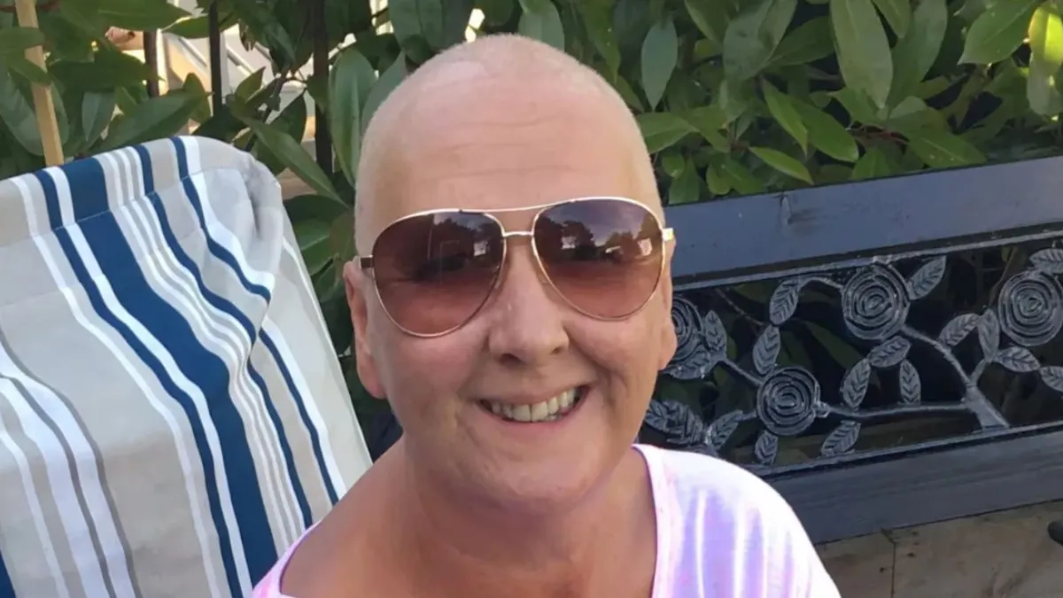 Lo que parecía un simple síntoma de menopausia resultó ser mucho más grave: vivir para contarlo 