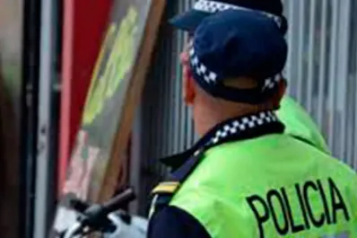 Un hombre amenazó a su madre con una navaja y terminó detenido