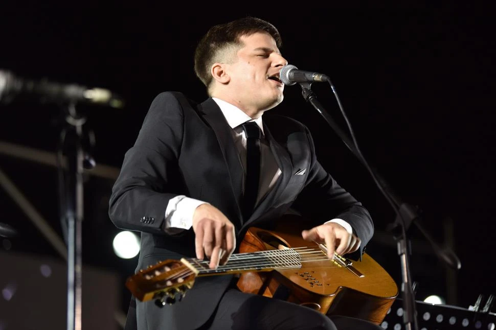 “QUÉ LINDO ES VOLVER A TUCUMÁN”. El celebrado cantante y compositor será la gran atracción.