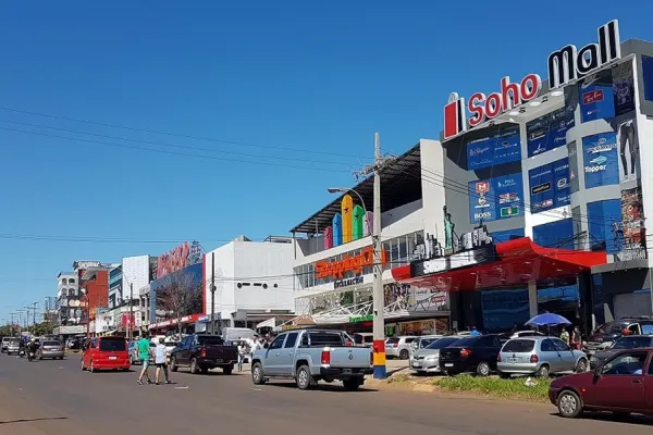 ¿Qué productos están comprando los argentinos en Paraguay al volver de sus vacaciones en Brasil?