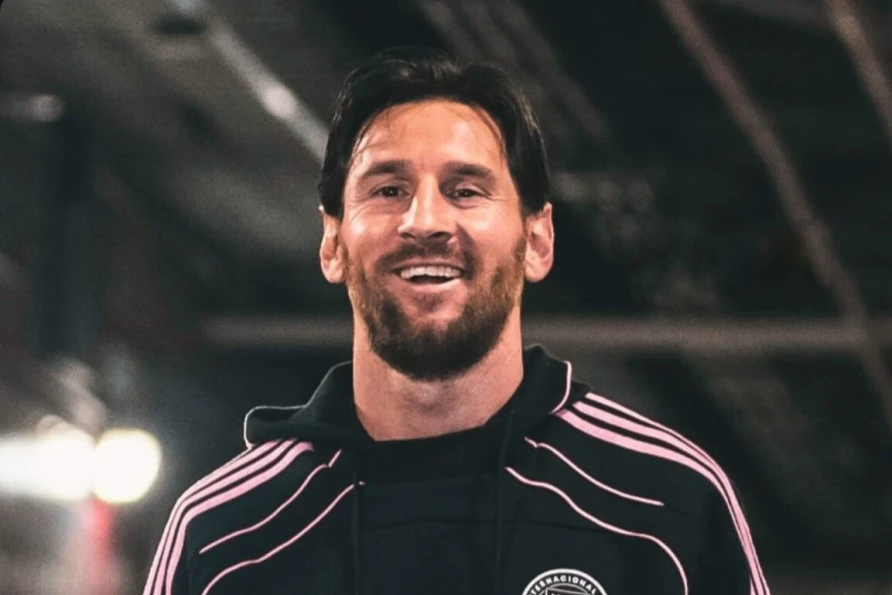 SONRIENTE. Messi grabó un video para colaborar en una causa benéfica.