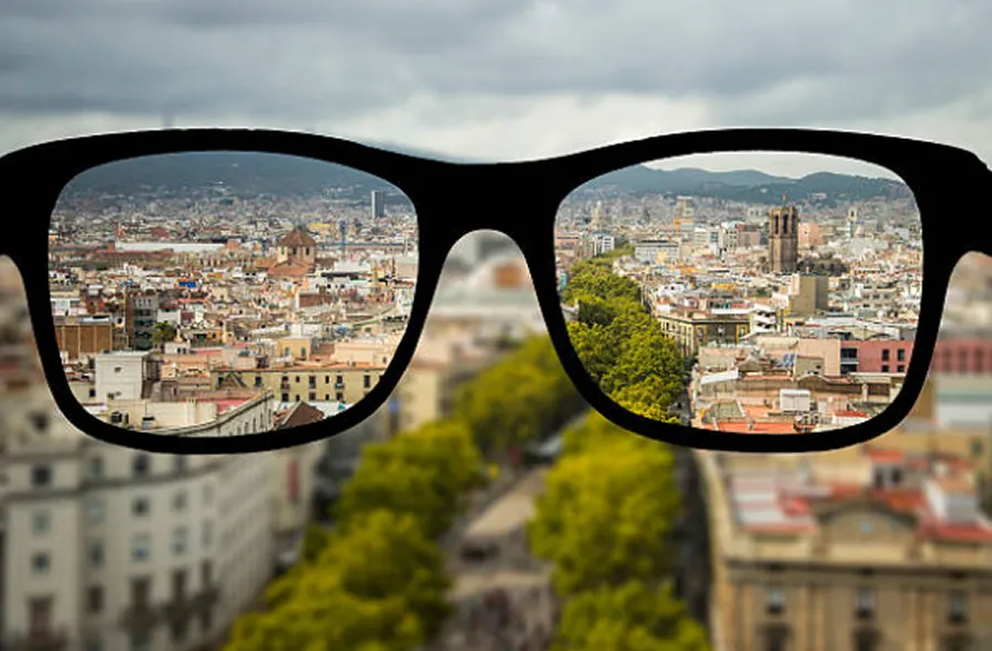 CIFRAS ALARMANTES. Desde la pandemia, los casos de miopía en niños y jóvenes aumentaron considerablemente. / LASIK CENTER