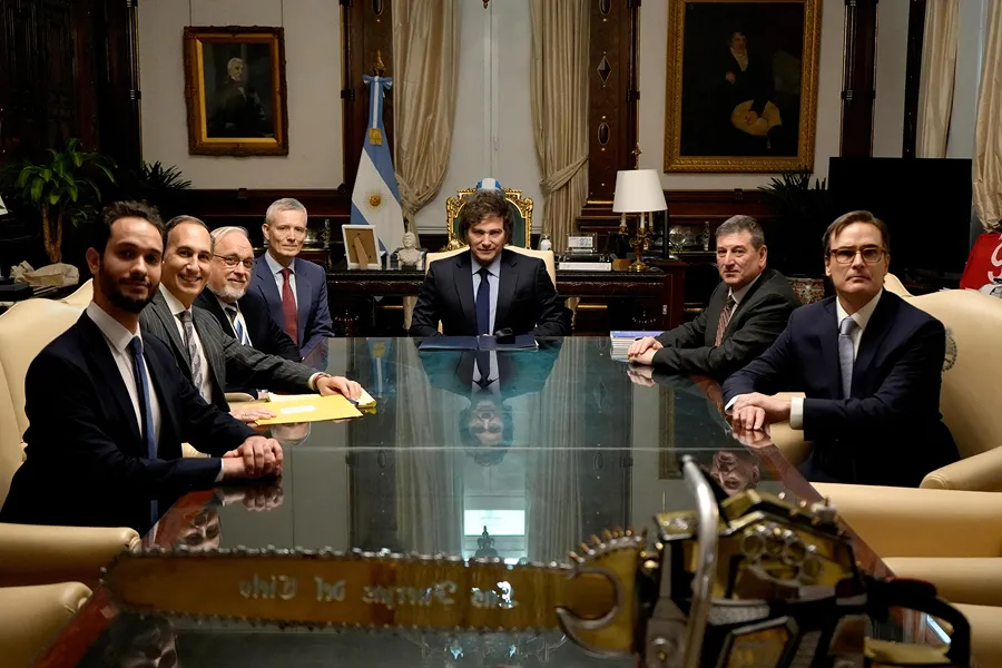 El presidente recibió a las autoridades del Centro Simon Wiesenthal.